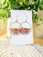 Load image into Gallery viewer, Purple Daisy Half Circles
