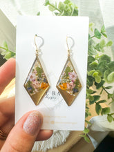 Load image into Gallery viewer, Garden Diamonds
