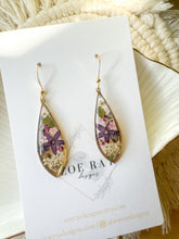 Load image into Gallery viewer, Star Flower Long Teardrops
