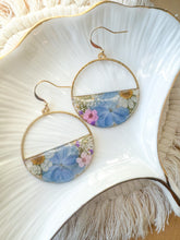 Load image into Gallery viewer, Blue Hydrangea Half Circles
