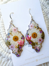 Load image into Gallery viewer, Daisy Garden Arabesque Dangles
