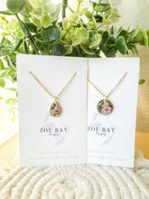 Load image into Gallery viewer, Small Purple Flower Pendant
