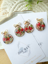 Load image into Gallery viewer, Small Christmas Bauble
