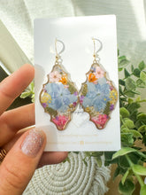 Load image into Gallery viewer, Blue Hydrangea Arabesque Dangles
