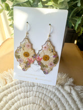 Load image into Gallery viewer, Daisy Garden Arabesque Dangles
