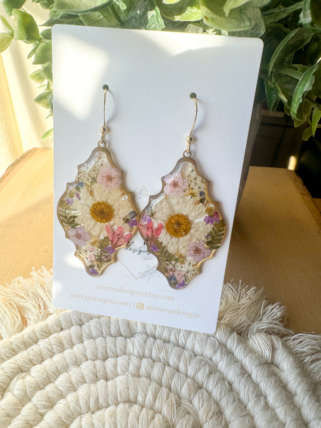 Daisy Garden Arabesque Dangles