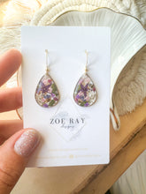 Load image into Gallery viewer, Star Flower Teardrops - Medium
