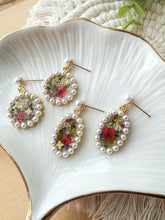 Load image into Gallery viewer, Christmas Pearly Dangles
