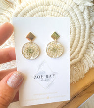 Load image into Gallery viewer, Queen Anne’s Lace Circles
