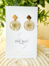 Load image into Gallery viewer, Queen Anne’s Lace Circles
