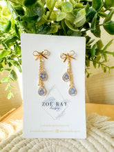 Load image into Gallery viewer, Pearly Bows and Forget Me Nots
