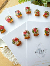 Load image into Gallery viewer, Snow Globe Posts
