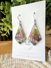 Load image into Gallery viewer, Silver Wildflower Kite Dangles
