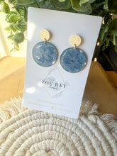 Load image into Gallery viewer, Blue Hydrangea Circles
