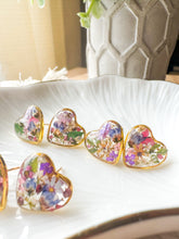 Load image into Gallery viewer, Wildflower Heart Studs
