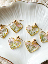 Load image into Gallery viewer, Pink Floral Hearts
