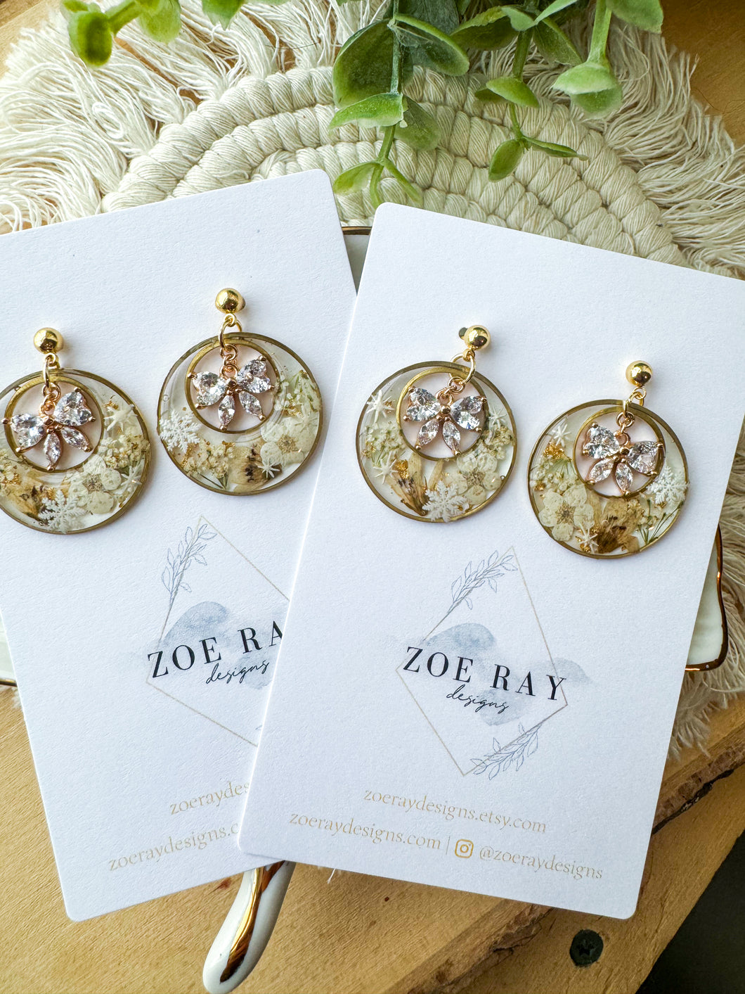 White Christmas Wreaths