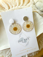 Load image into Gallery viewer, Silver Daisy Circles
