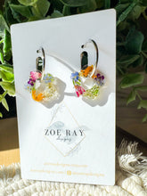 Load image into Gallery viewer, Silver Flower Hoops - large
