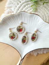 Load image into Gallery viewer, Christmas Pearly Dangles
